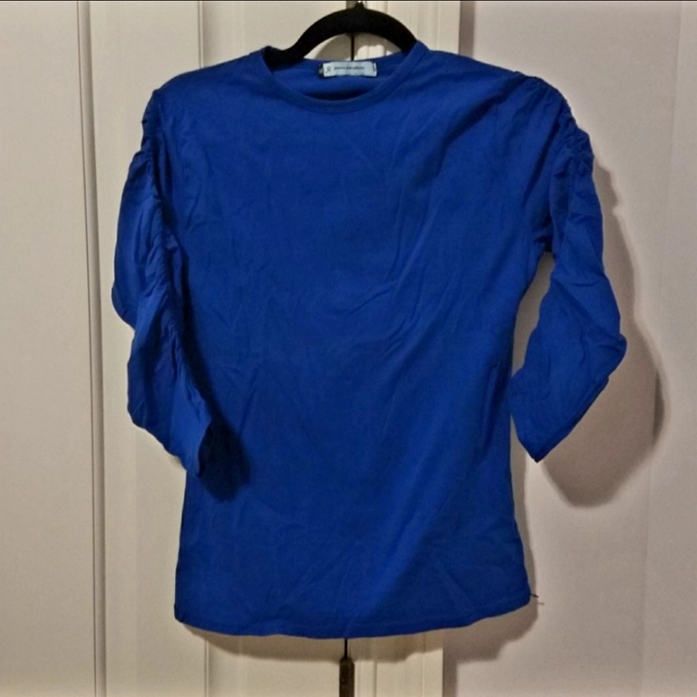 Gathered Sleeve Detailed Tee